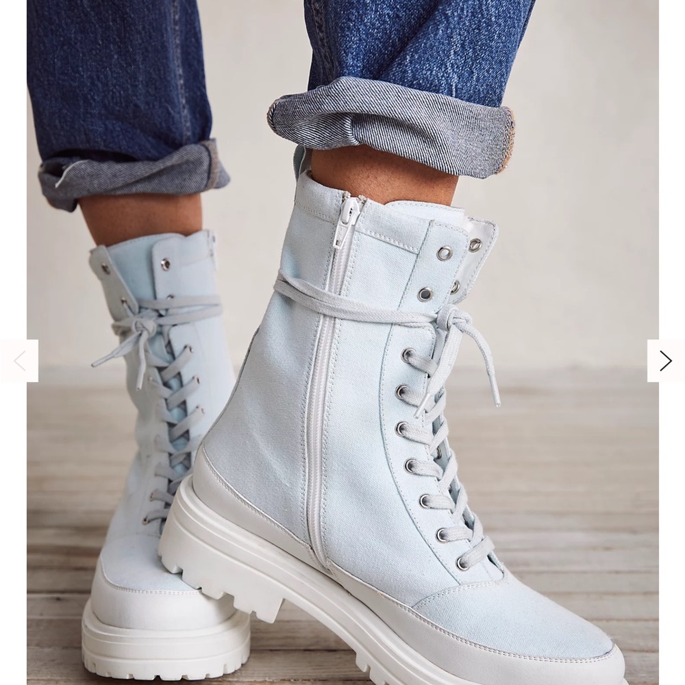 Free People Feels Good to be Lost Lug sole Hiker Boot, US Size: 7